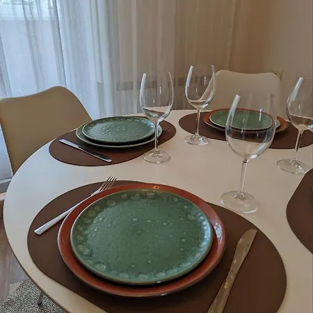 видова біля метро хрещатик Apartment *